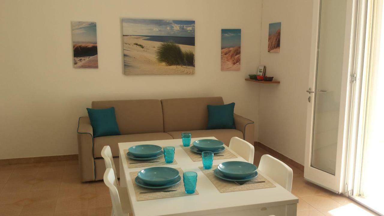Villetta Acquamarina 托雷拉皮罗 外观 照片